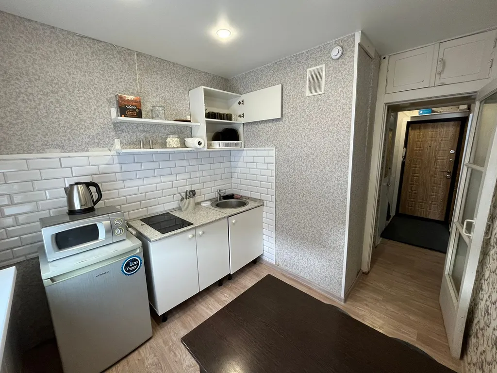 Live by bigwood, живи у склона