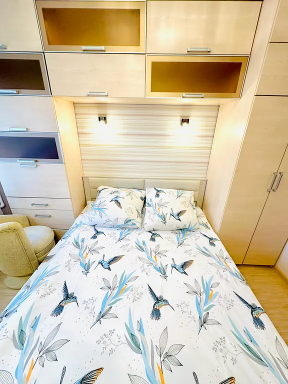 Уютная двухкомнатная квартира в спальном районе