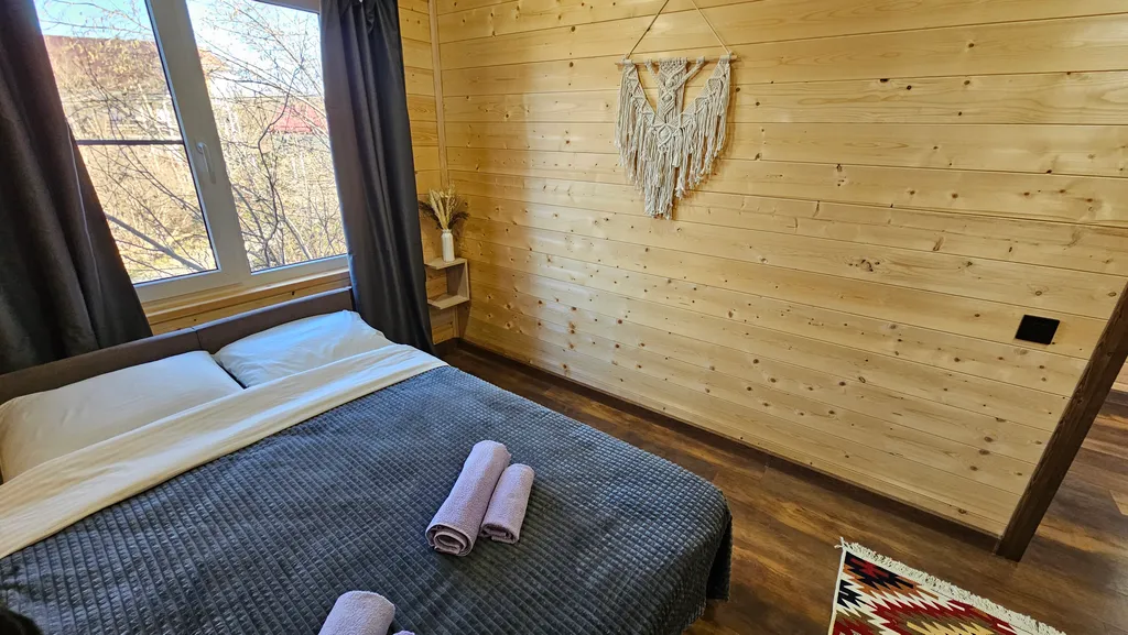 Дом с двумя спальнями и тёплым бассейном