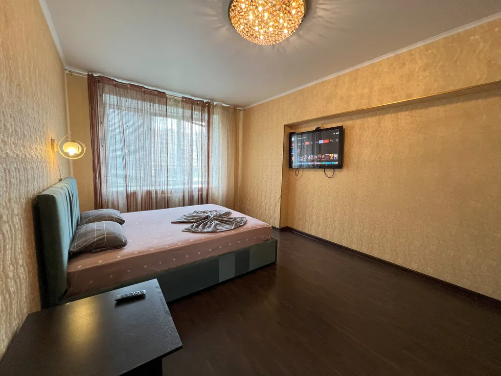 Красивая квартира на набережной