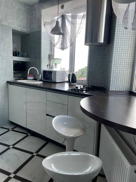 Апартаменты с шикарным видом на море и горы