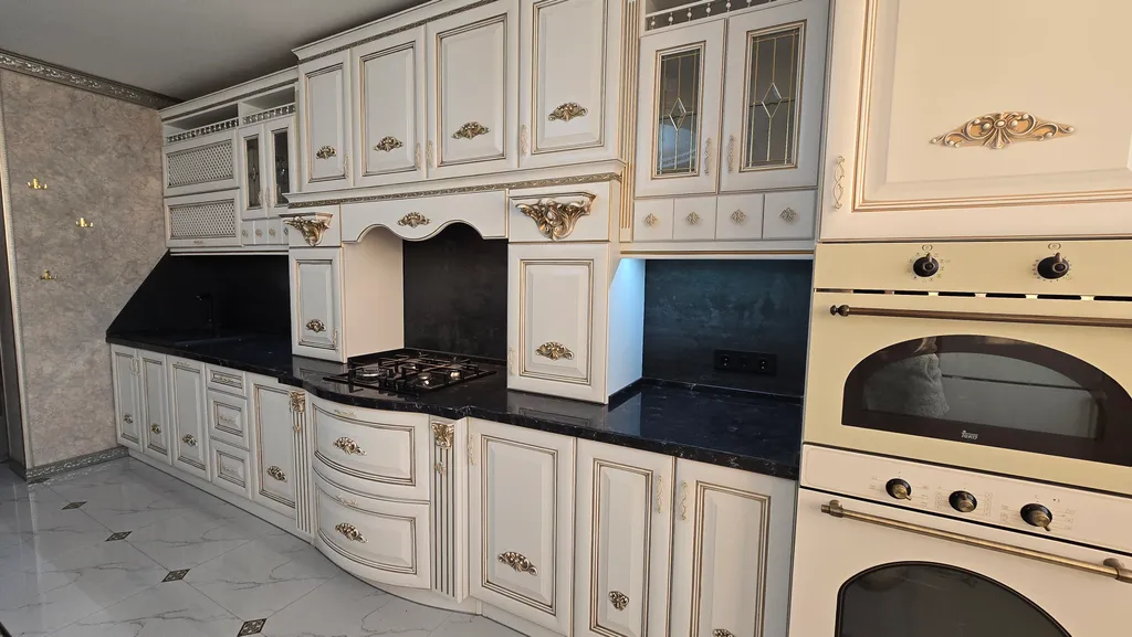 Роскошная двухуровневая квартира на верхнем этаже с видом на закаты