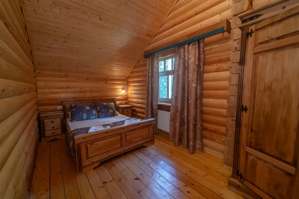 4-комнатный Дом