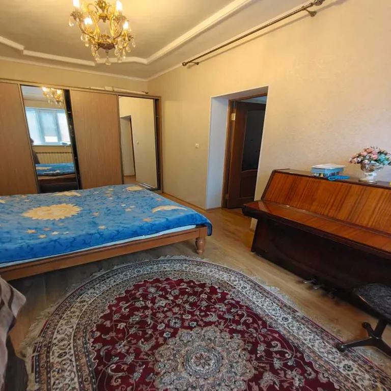 Честный дом неподалеку от моря