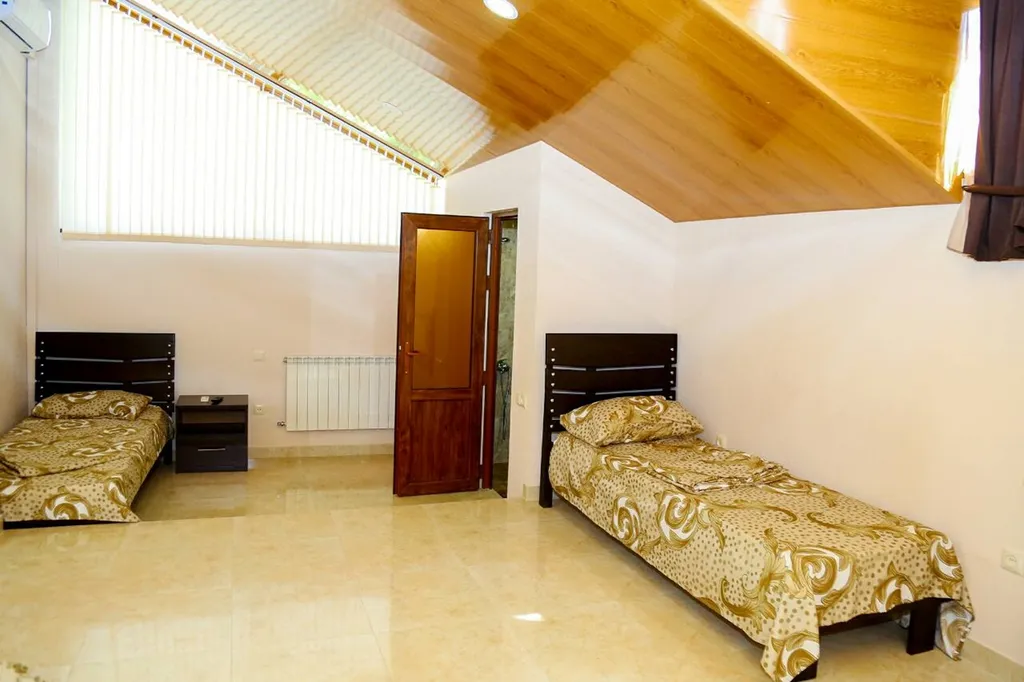 Дом в центре Каскад на 12 человек