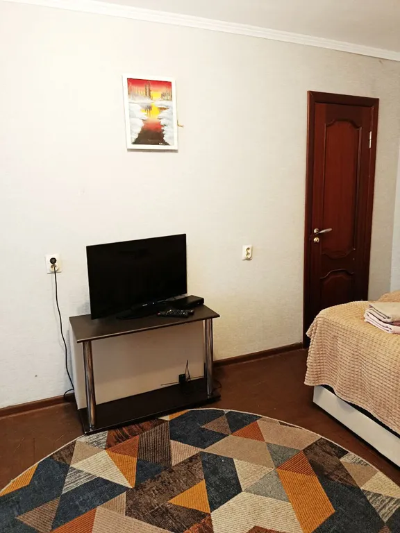 Двушка рядом с ж/д станцией