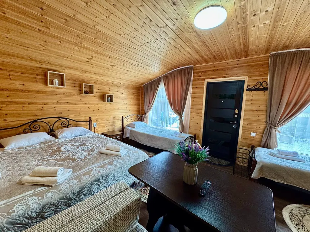 1-комнатный дом с двуспальной кроватью №1 и №4