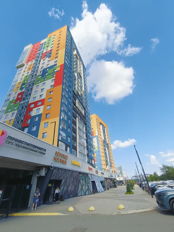 Студия у ледового дворца Молодежный