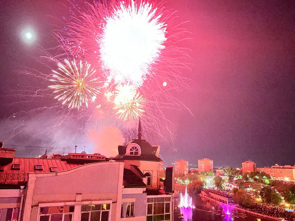 Новый дом на набережной отличный вид