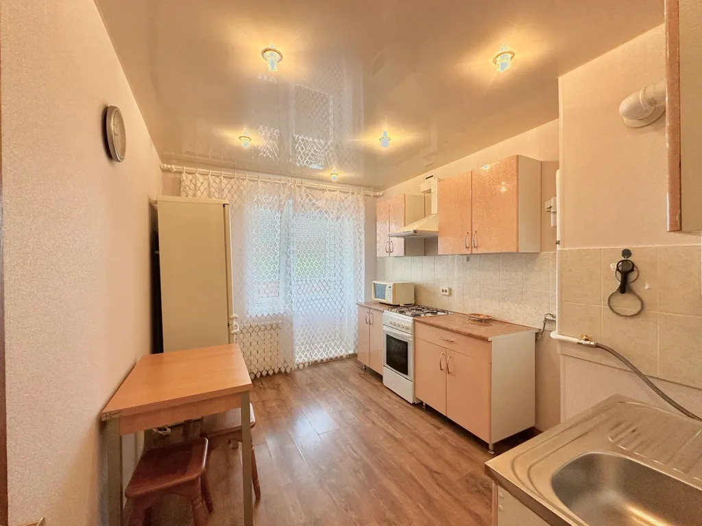 Апартаменты возле торгового центра Макси