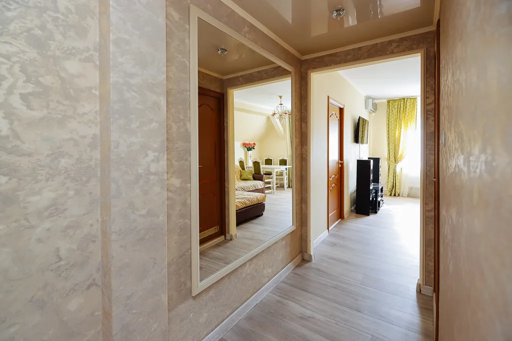 Квартира Посуточно 3-комнатная квартира в центре Калининграда у Верхнего озера! — Калининград