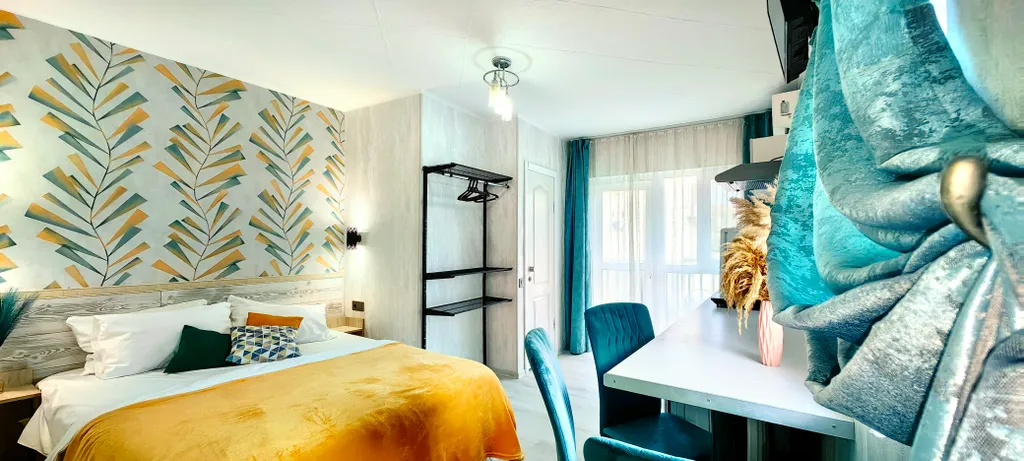 Квартира Квартира Двухкомнатный с кухней, стиралкой, балконом, кондиционером — Судак