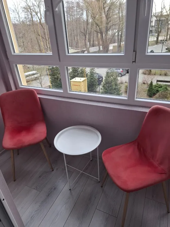 Квартира Квартира с картинами-вышивками рядом с морем и парком — Зеленоградск