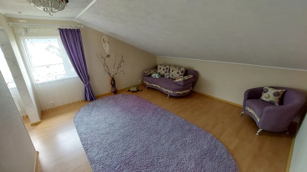 Уютный дом в тихом спальном районе