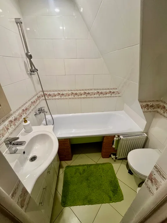 Дом в Шмеленках с гортензиями