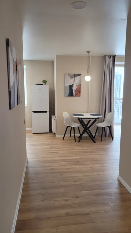 Премиум-квартира в центре Ижевска с панорамным видом на пруд и собор