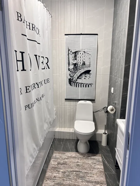 Милая квартирка с видом на горы и бассейном во дворе