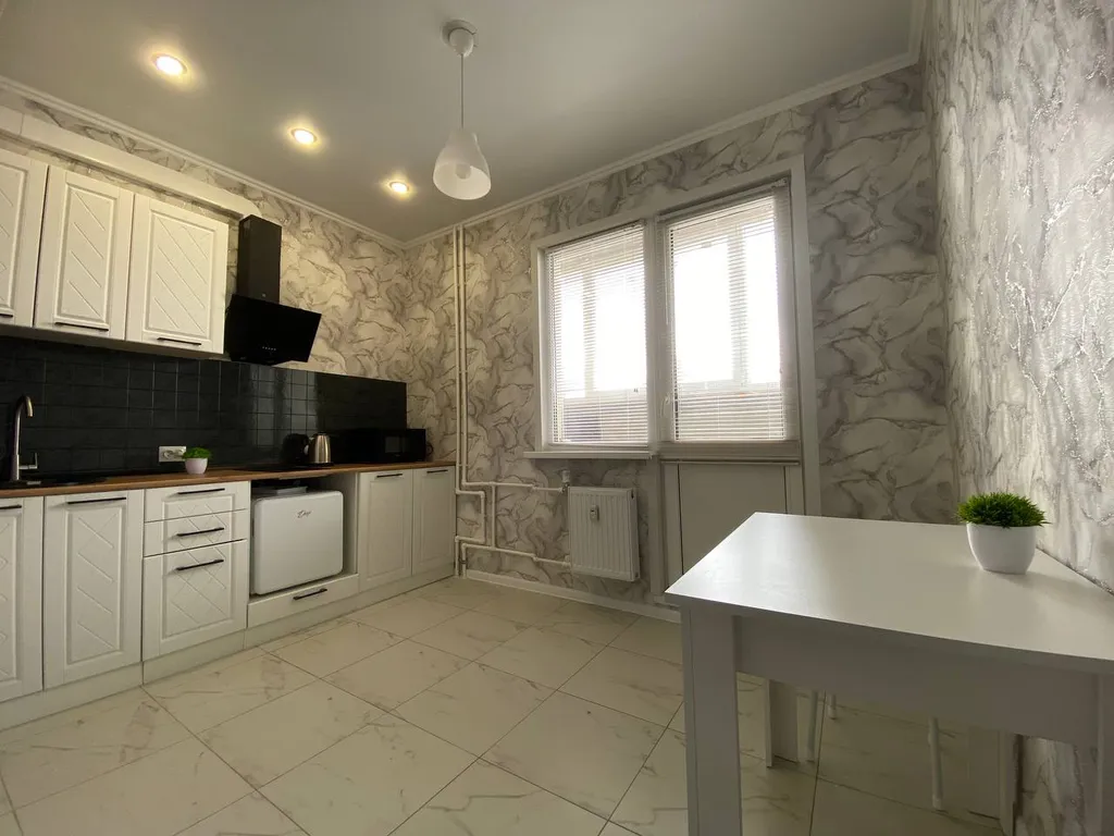 Апартаменты ЛайкХоум на Дорофеева 7 у Города Еды