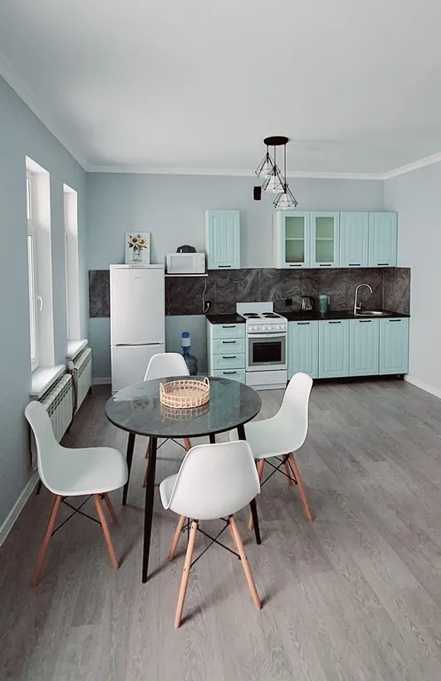 Просторная квартира в стиле сканди в северной столице