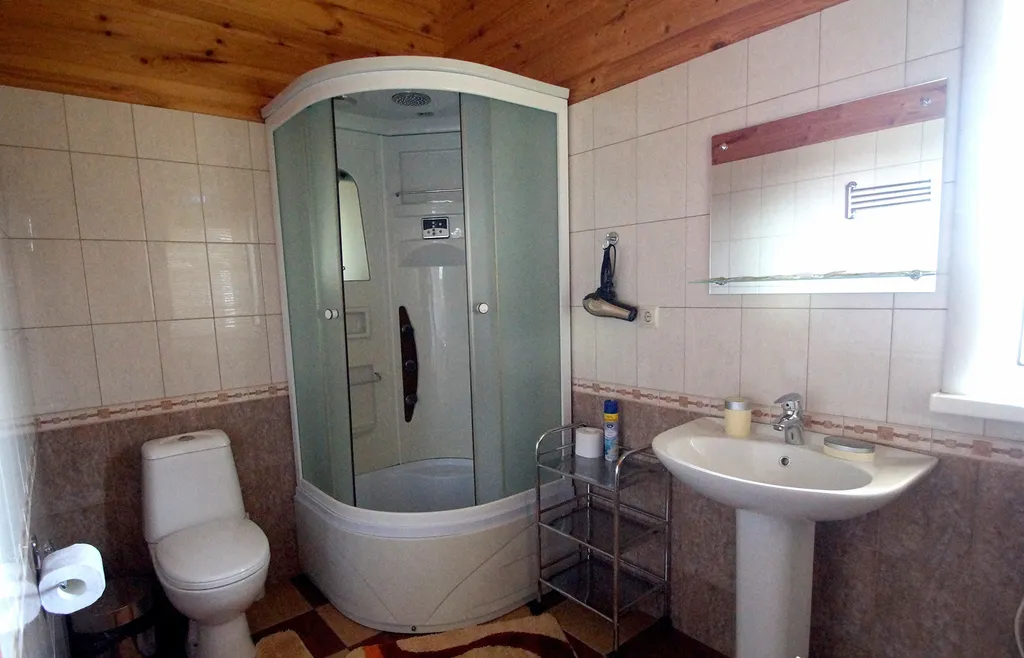 Коттедж на 6 человек