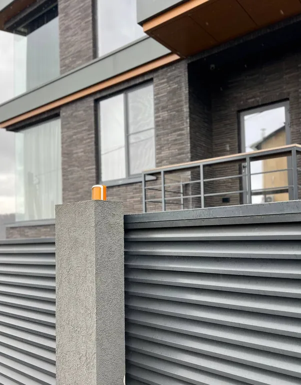 Новый стильный дом с видом на море