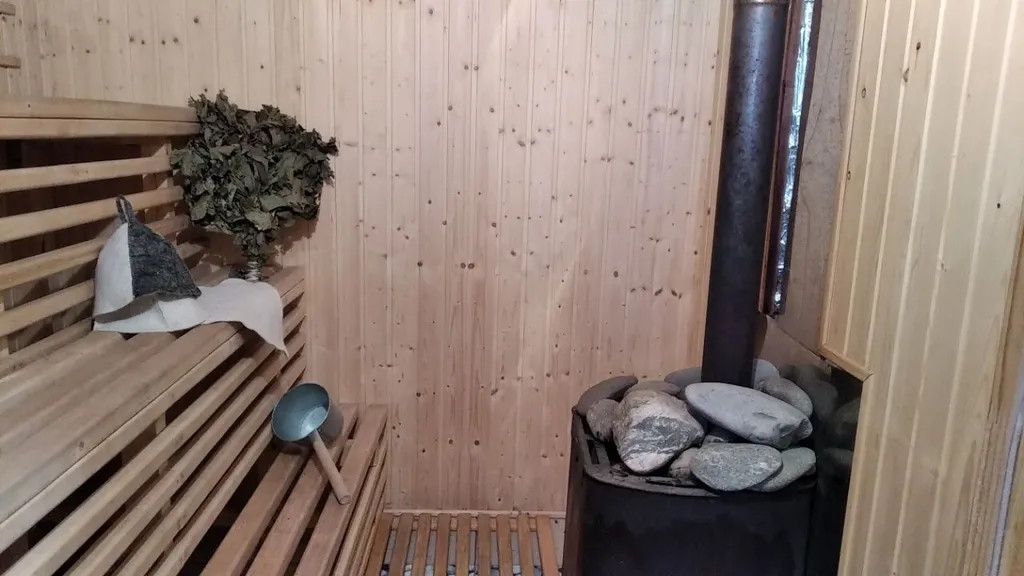 Дом с баней в тихом месте, посёлок Мостовской