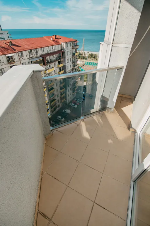 Orbi Sea tower 12-01