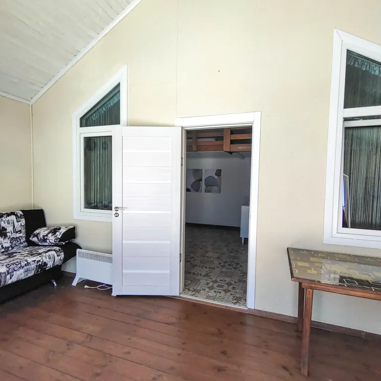 Уютный Домик с Террасой