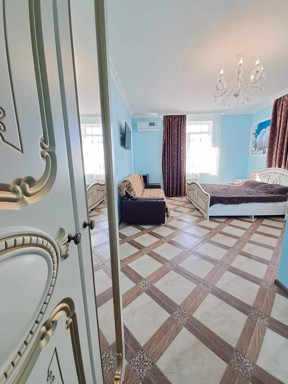 Квартира Апартаменты улучшенный Люкс с балконом с видом на море — Анапа