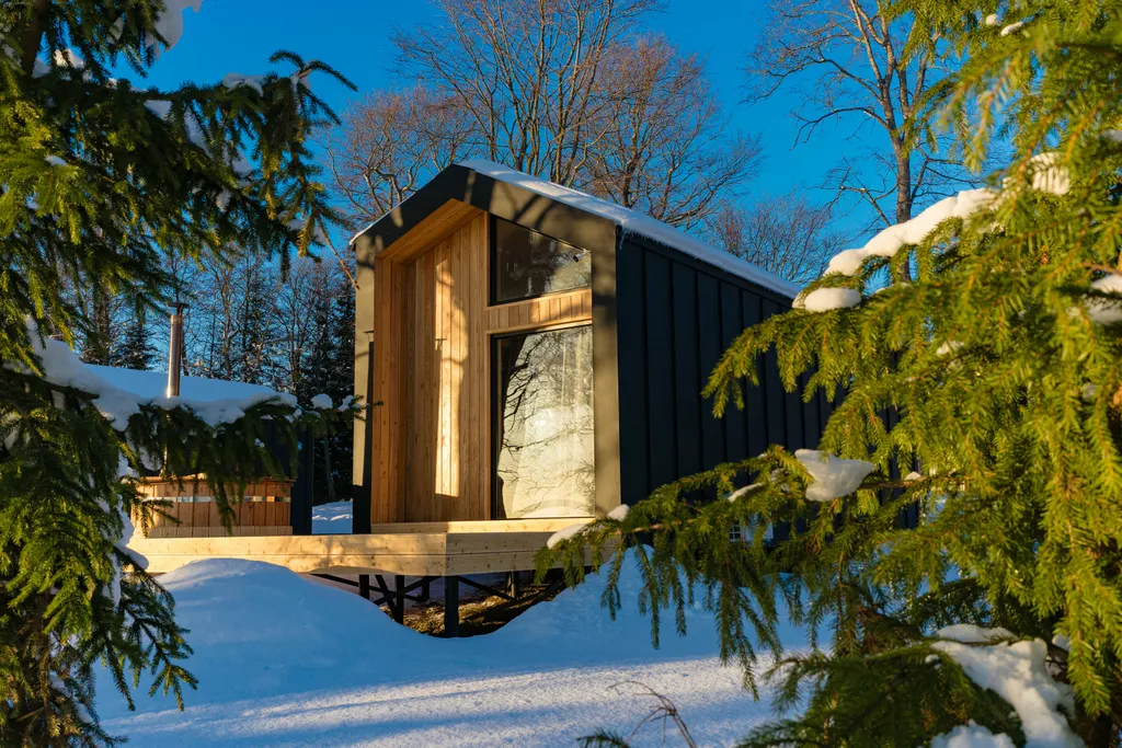 Коттедж Двухместный барнхаус на берегу озера — Плодовое