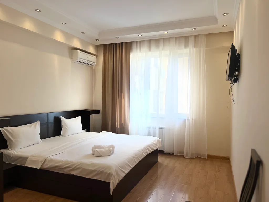 Семейные апартаменты с видом на город в центре