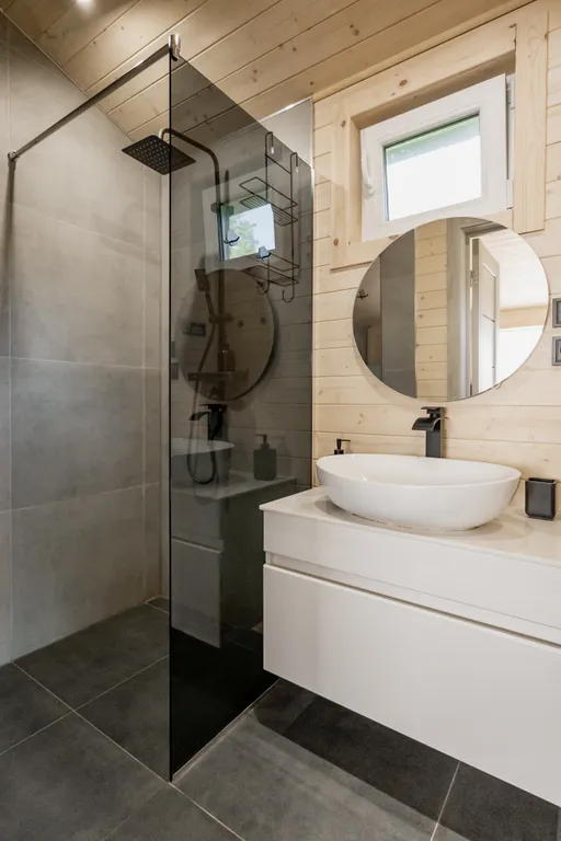 2-комнатный котедж на границе с лесом, 57м²