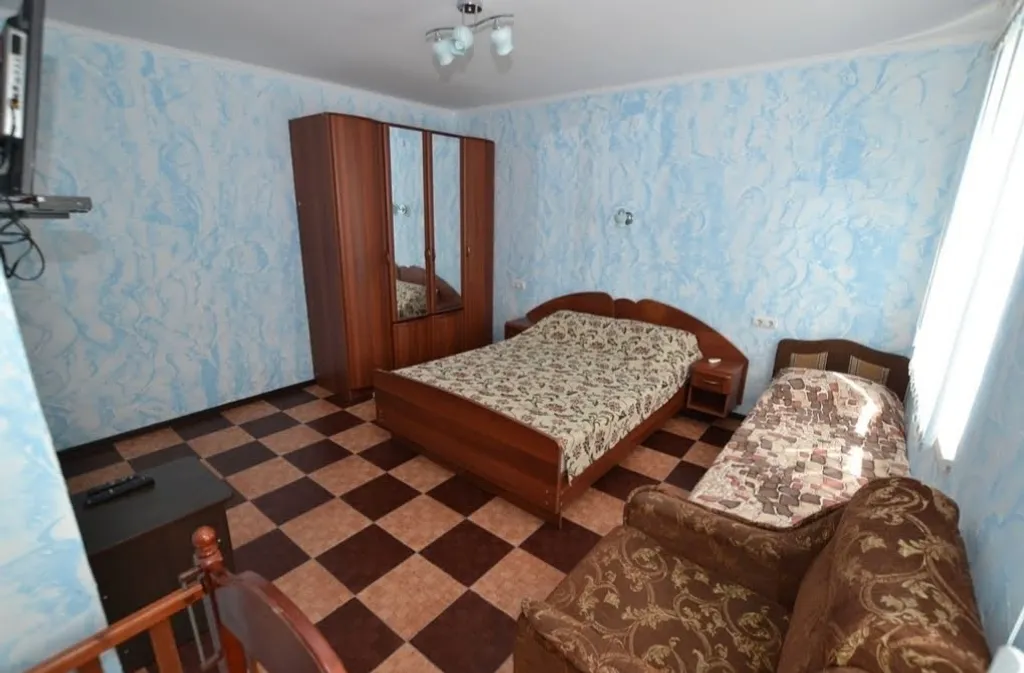 Однокомнатная квартира на первом этаже #2