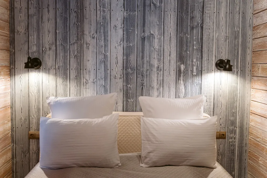 Коттедж PARNAS  (с камином)