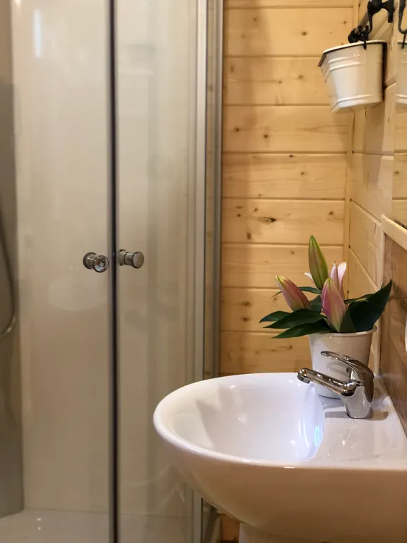 Коттедж Коттедж Дача на берегу пруда — Первомайское