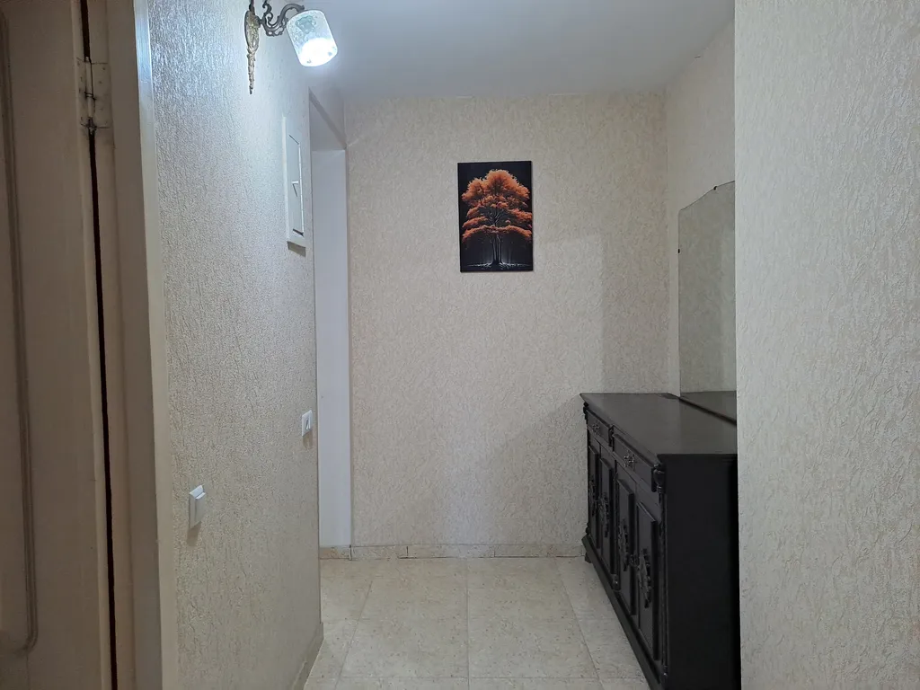 3-комнатная квартира в центре Сабуртало