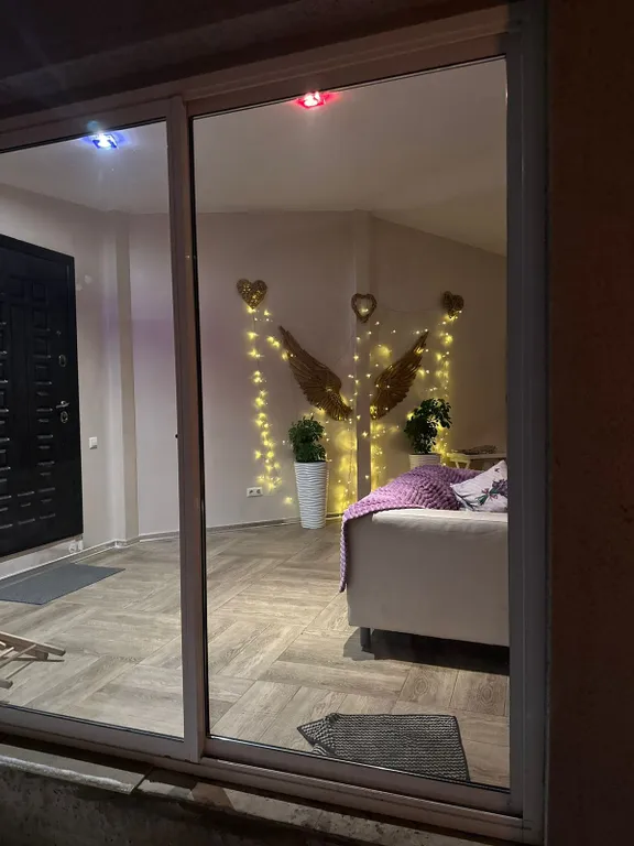 Дом в шаговой доступности от метро