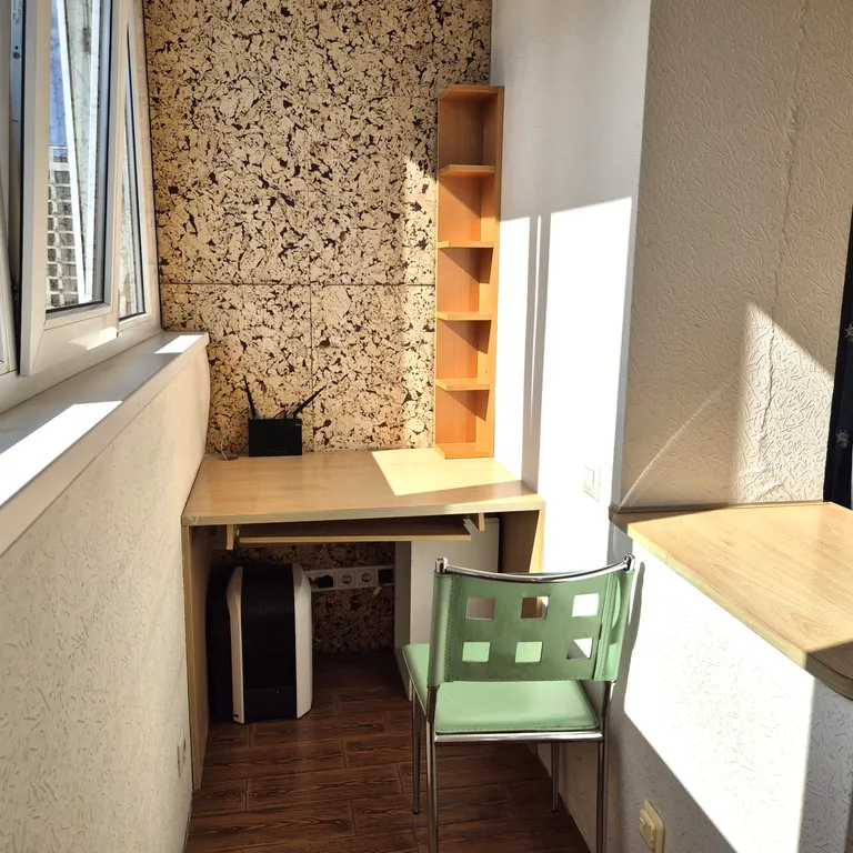 Большая светлая квартира на Колпакова