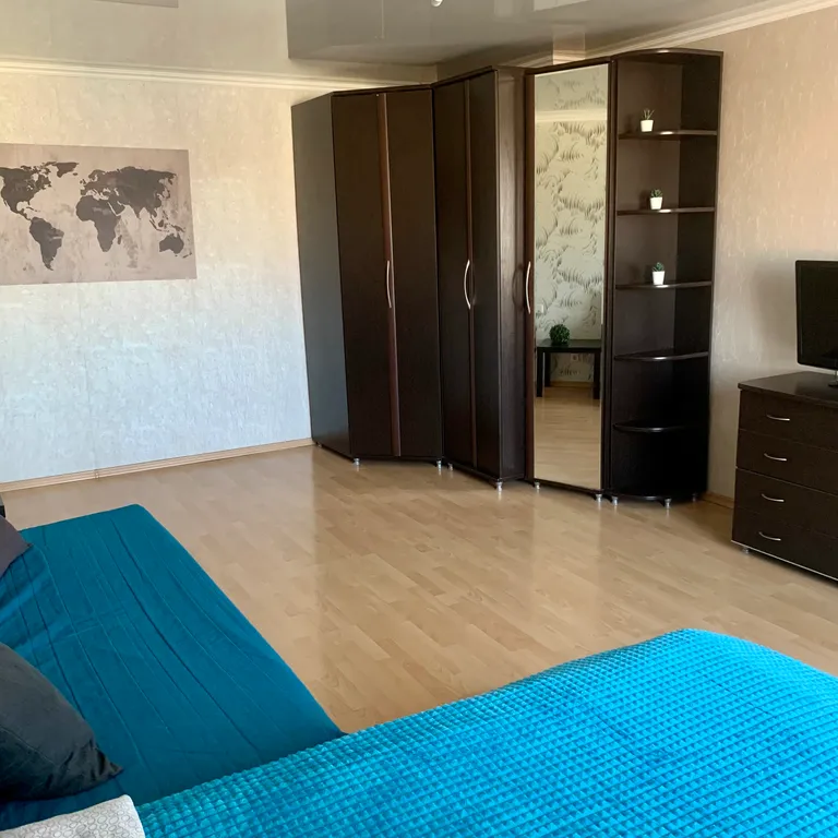 Однокомнатная возле набережной