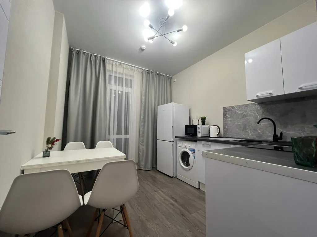 252 Однокомнатная с бассейнами на 4 человек