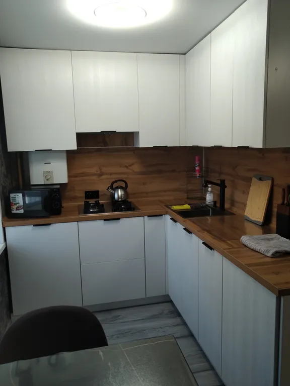 Уютная квартира в центре поселка