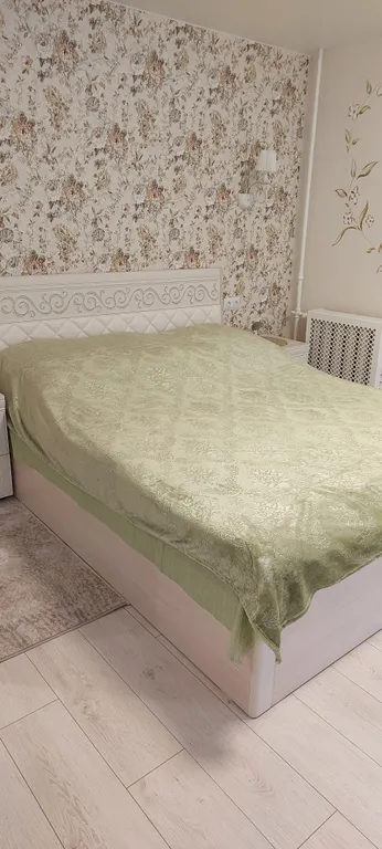 Стильная однушка в фисташковом цвете