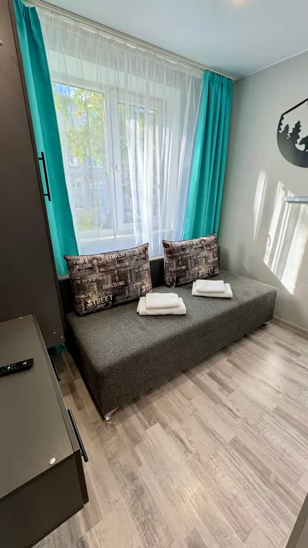 Квартира Уютная студия в центре города — аренда посуточно в Кировск