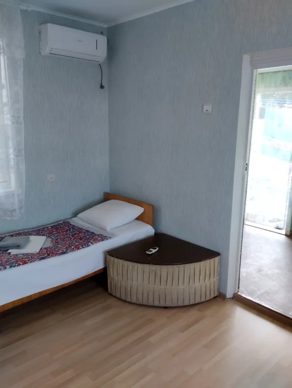 Комната на даче в Агое