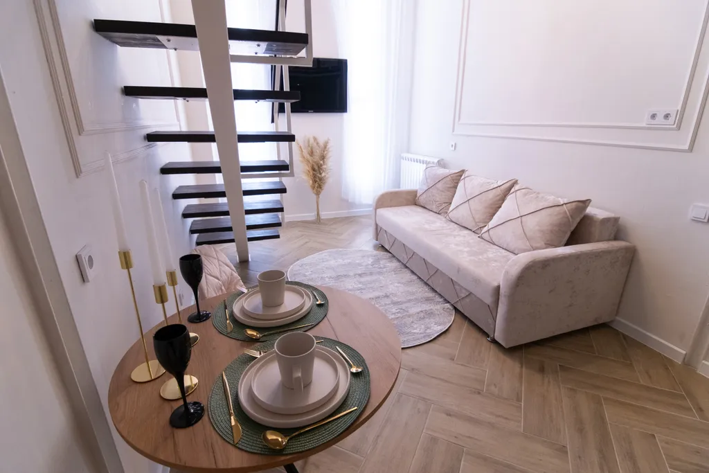 Двухуровневые апартаменты с трендовым ремонтом