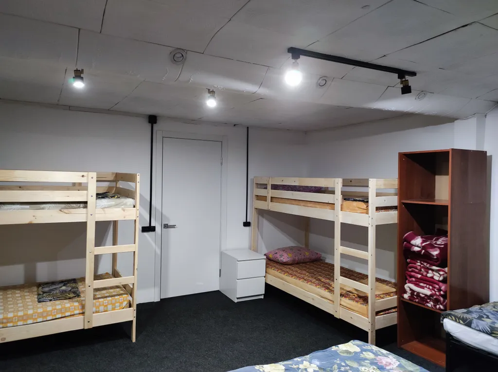 Дом с парковкой, барбекю