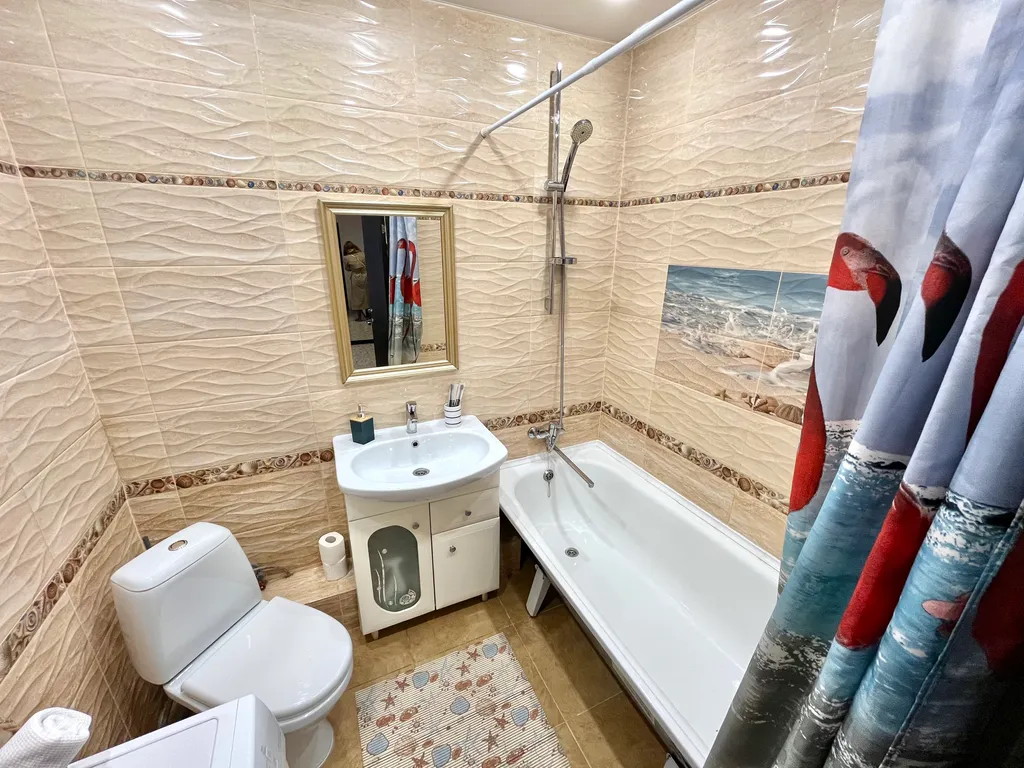 Квартира Уютная, просторная, светлая однокомнатная квартира — Красноярск