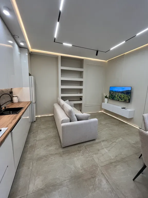 Уютный дом со своим гаражом