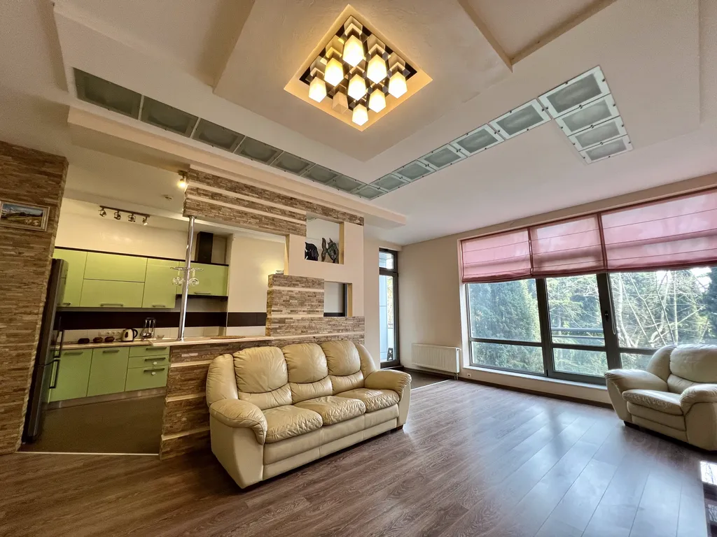 Квартира Элитные апартаменты Дача Доктора Штейнгольца 115м.кв. — аренда посуточно в Алушта