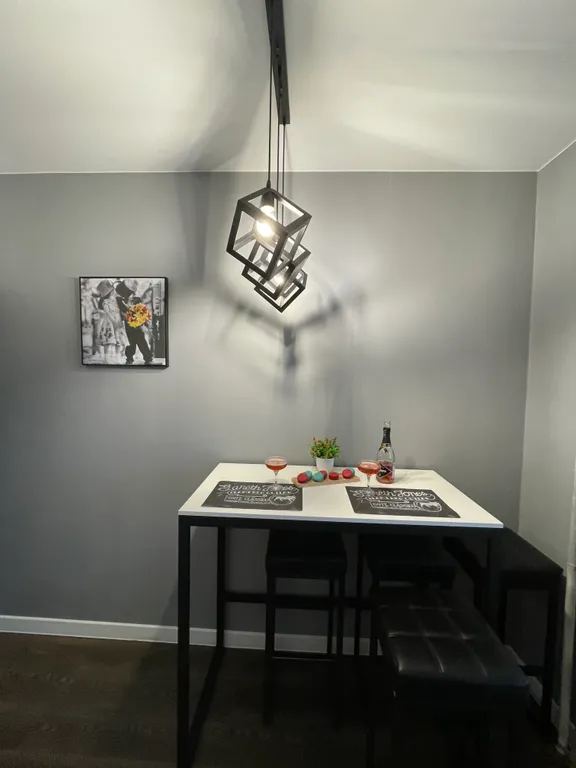 Отличная, очень светлая однокомнатная квартира, в стиле лофт